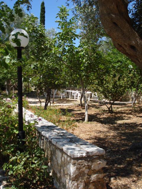 Santa Maria Rooms Agios Nikitas Exterior photo